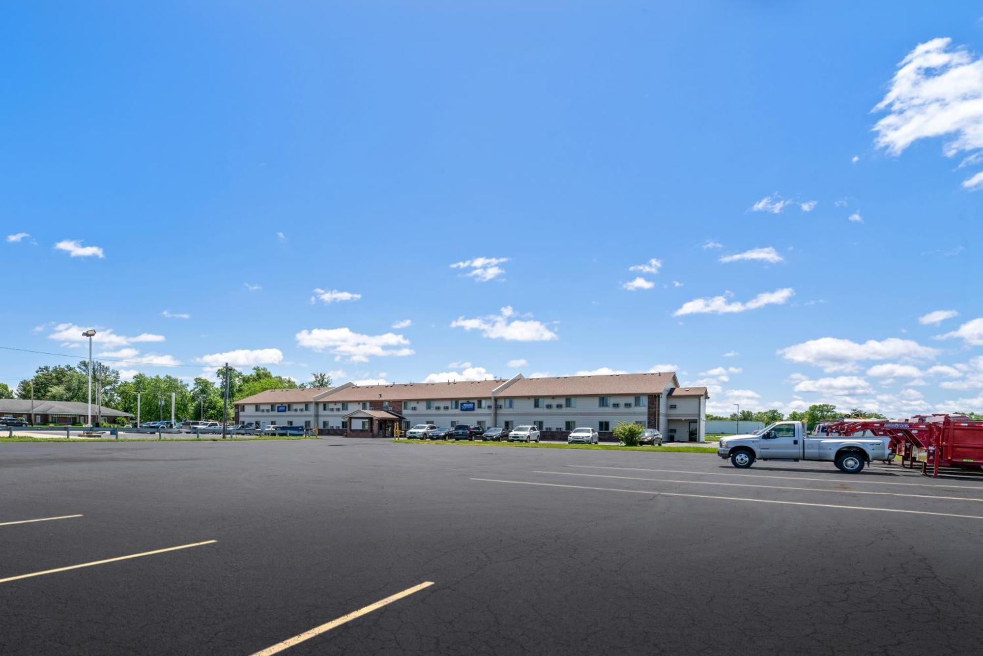 Americas Best Value Inn Декейтер Экстерьер фото